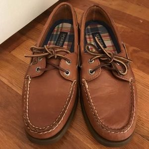 Sperry boat shoes ⚓️